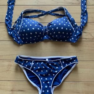 Seafolly polka dot bikini!